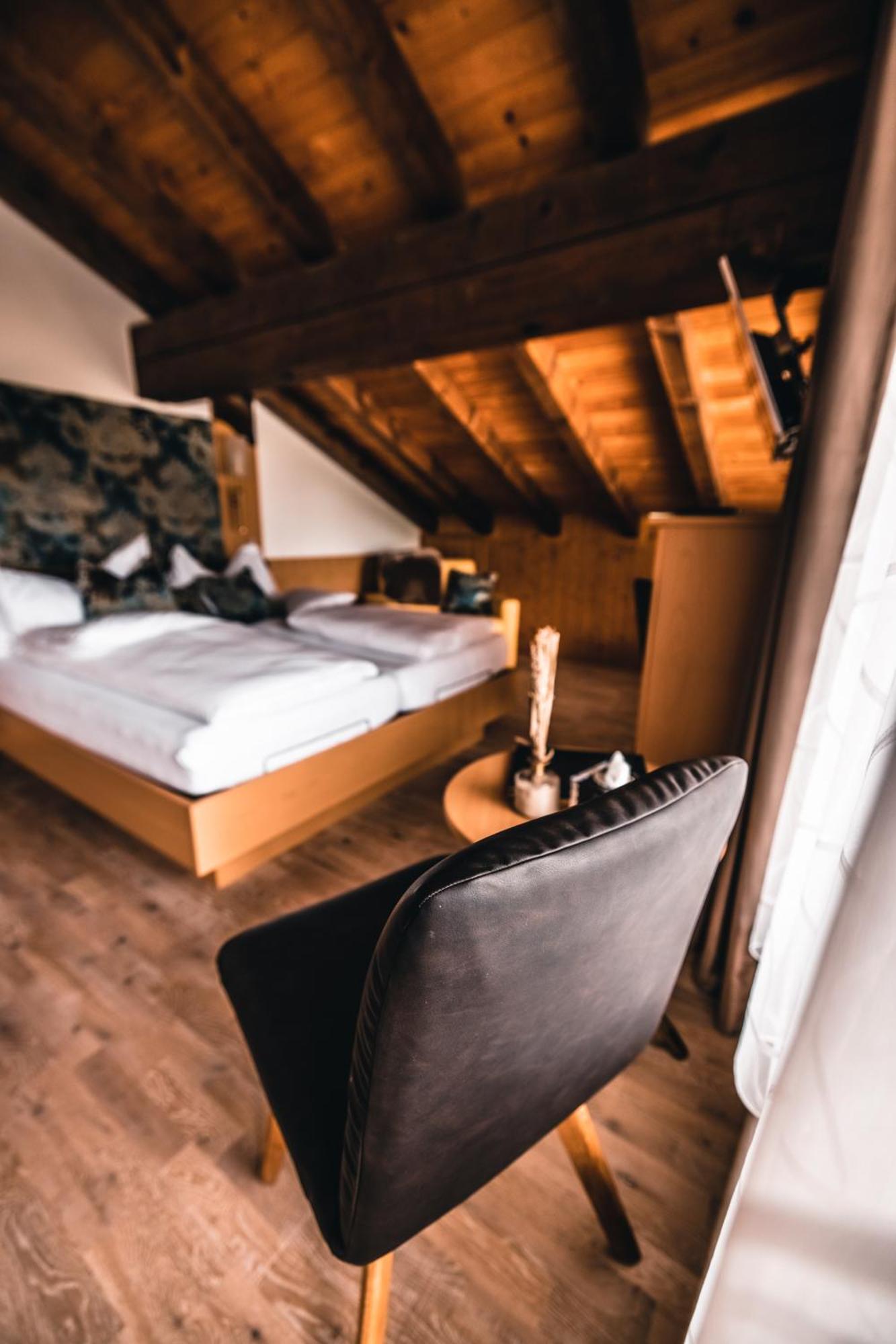 Christania Hotel Fiesch Room photo